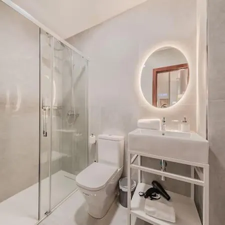 Isg Puerta Jerez 01 Апартаменты Севилья