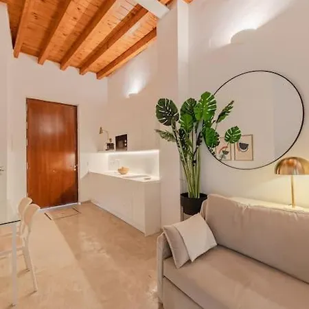 Isg Puerta Jerez 01 Апартаменты *