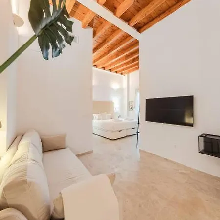 Isg Puerta Jerez 01 إشبيلية
